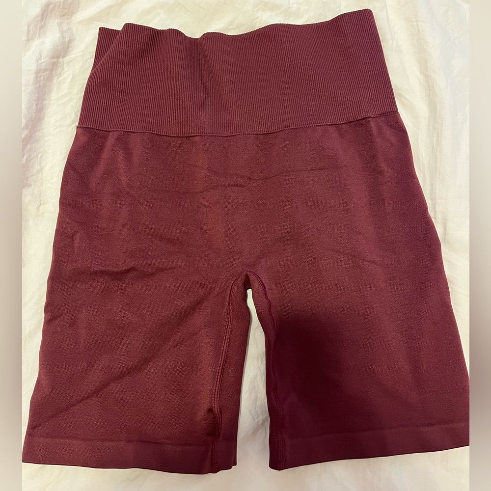 TnaBODY Atmosphere Hi Rise 7” Short